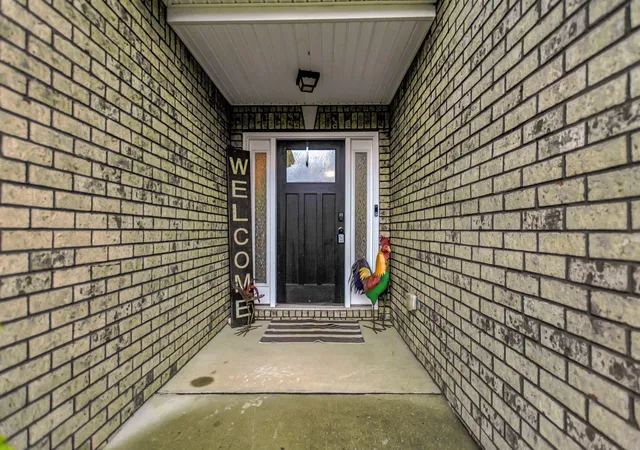 Photo 3 of Single family home for sale at 1907 Sunset Meadows Way, Clarksville, TN 37042 | MLS# 3272135 | Listing updated on 2026-10-17