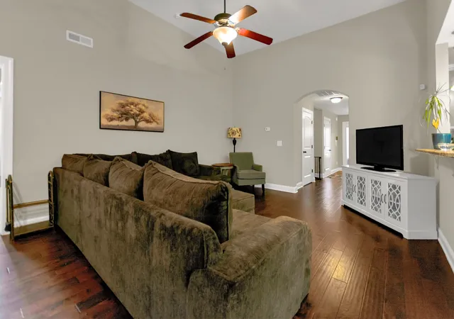Photo 4 of Single family home for sale at 1907 Sunset Meadows Way, Clarksville, TN 37042 | MLS# 3272135 | Listing updated on 2026-10-17