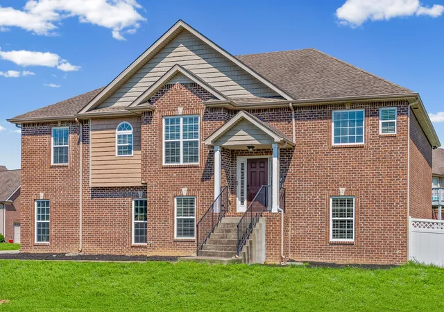 Photo 2 of Single family home for sale at 598 Press Grv Dr, Clarksville, TN 37043 | MLS# 3272240 | Listing updated on 2026-09-25