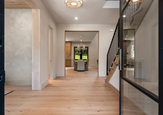 3rd image of 4317 Wallace Ln, Nashville, TN 37215 | MLS# 3272150