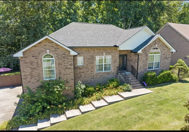 Photo 1 of Single family home for sale at 4092 Summit Dr, Greenbrier, TN 37073 | MLS# 3278561 | Listing updated on 2026-09-27
