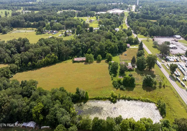 2nd image of 820 Hwy 68, Crossville, TN 38555 | MLS# 3272168