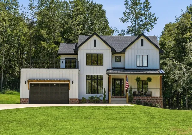 1st image of 1038 Garton Rd, Burns, TN 37029 | MLS# 3272180