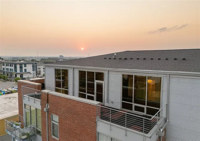 2nd image of 926 Woodland St #401, Nashville, TN 37206 | MLS# 3285821
