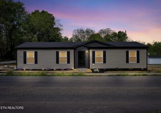 Photo 1 of Manufactured home for sale at 9 Hamilton Ave, Englewood, TN 37329 | MLS# 3272190 | Listing updated on 2026-10-05