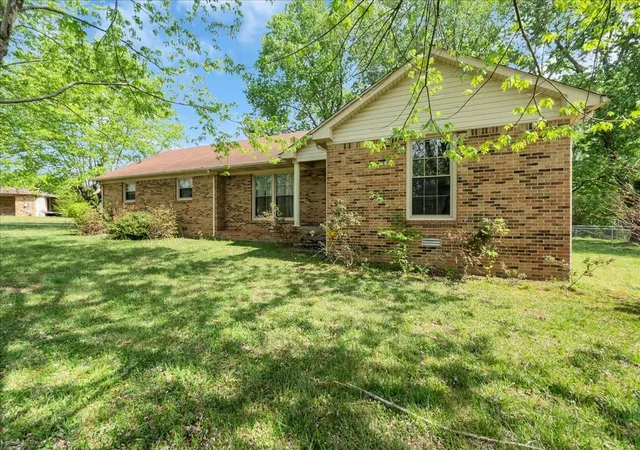 4th image of 283 Pine Grove Rd, Smithville, TN 37166 | MLS# 3277696