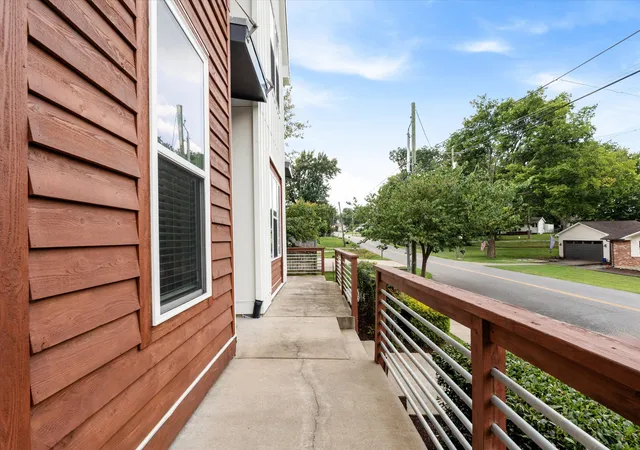 Photo 4 of Townhouse for sale at 672 James Ave, Nashville, TN 37209 | MLS# 3272241 | Listing updated on 2026-08-21