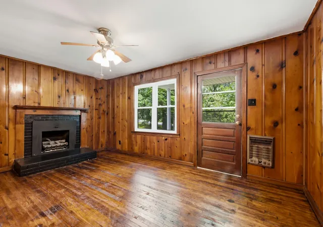 Photo 3 of Single family home for sale at 3005 Fairview Blvd, Fairview, TN 37062 | MLS# 3280658 | Listing updated on 2026-08-20