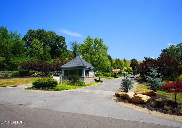 9th image of 2429 Starboard Crest Rd, Morristown, TN 37814 | MLS# 3272243