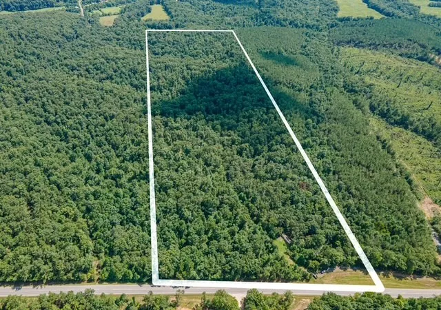 3rd image of 1757 Linden Hwy, Hohenwald, TN 38462 | MLS# 3272289