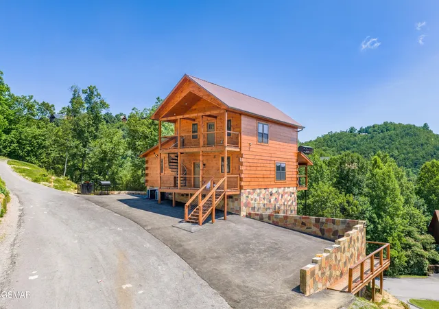 2nd image of 1904 Starr Bright Lane, Sevierville, TN 37876 | MLS# 3314628