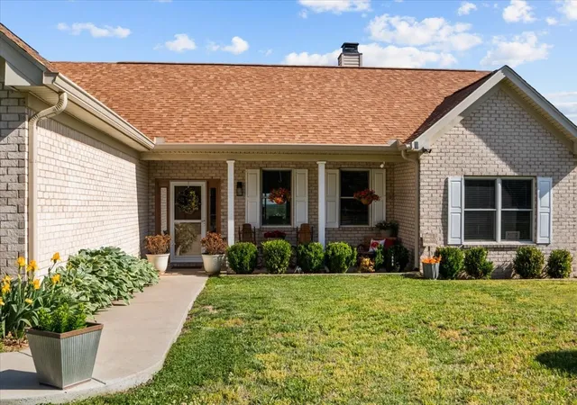 Homes for sale in Waverly, TN | 2440 Richland Harbor Rd, Waverly, TN 37185 | MLS# 3272376