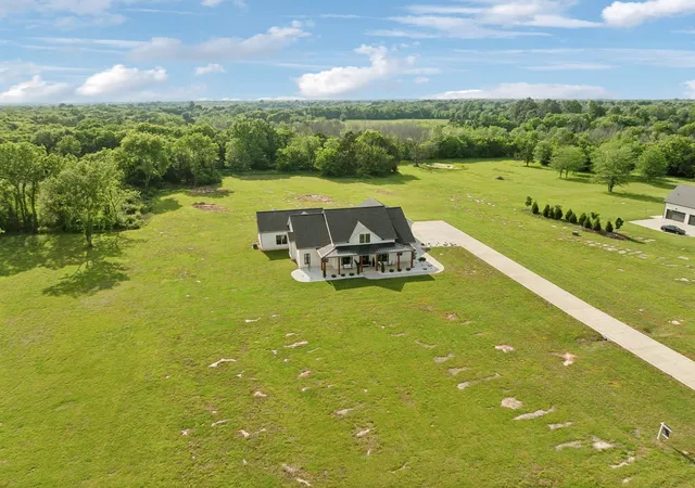 Single family home for sale at 2648 Wilson Overall Rd, Murfreesboro, TN 37127 | MLS# 3272394