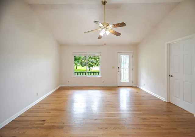 5th image of 131 Avalon Dr, Shelbyville, TN 37160 | MLS# 3280767