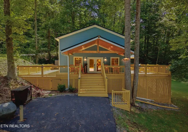 Photo 1 of Single family home for sale at 760 Boone Acres Ln, Pigeon Forge, TN 37863 | MLS# 3302083 | Listing updated on 2026-09-27
