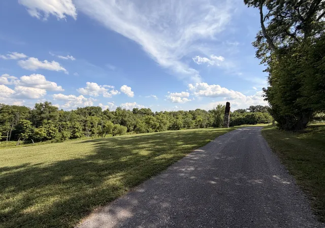 Photo 3 of House for sale at 3905 Asbury Rd, Murfreesboro, TN 37129 | MLS# 3276618 | Listing updated on 2026-08-20
