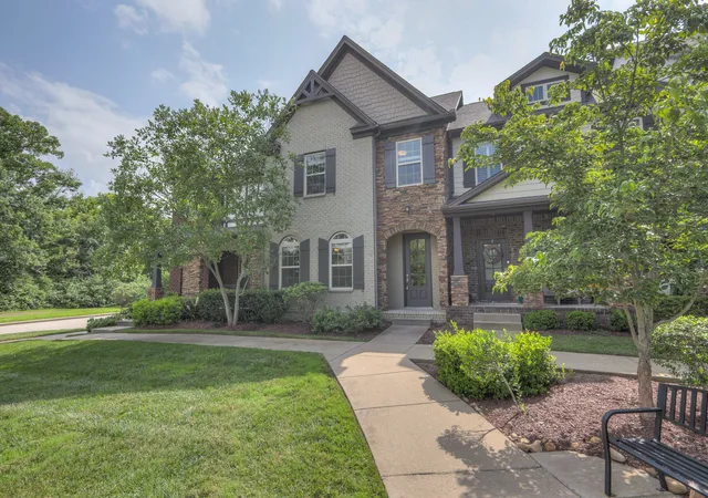 2nd image of 503 Vintage Green Ln, Franklin, TN 37064 | MLS# 3304653