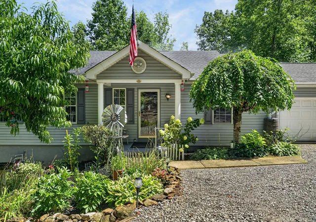 1st image of 45 Point Pl, Monterey, TN 38574 | MLS# 3282583
