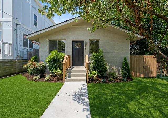 1st image of 805 25th Ave N, Nashville, TN 37208 | MLS# 3276562