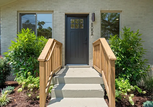 2nd image of 805 25th Ave N, Nashville, TN 37208 | MLS# 3276562