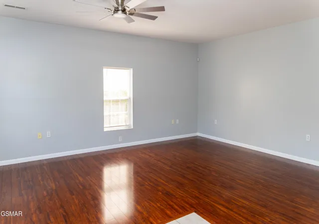 3rd image of 524 Allensville Road #APT 11, Sevierville, TN 37876 | MLS# 3276549