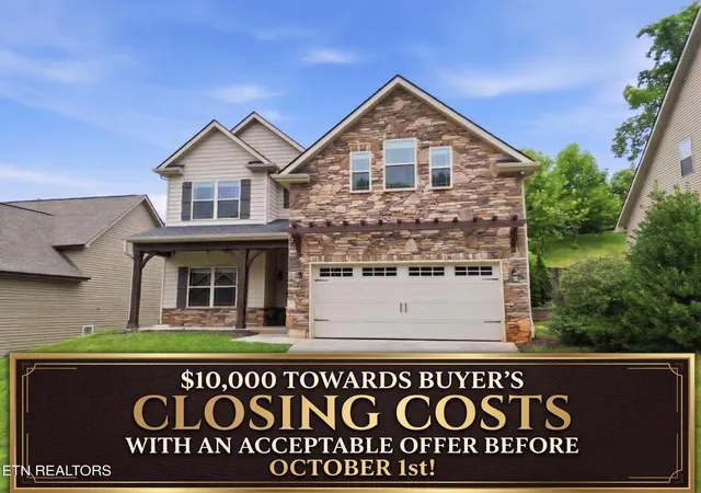 Photo 1 of Single family home for sale at 1230 Peake Ln, Knoxville, TN 37922 | MLS# 3317270 | Listing updated on 2026-09-15
