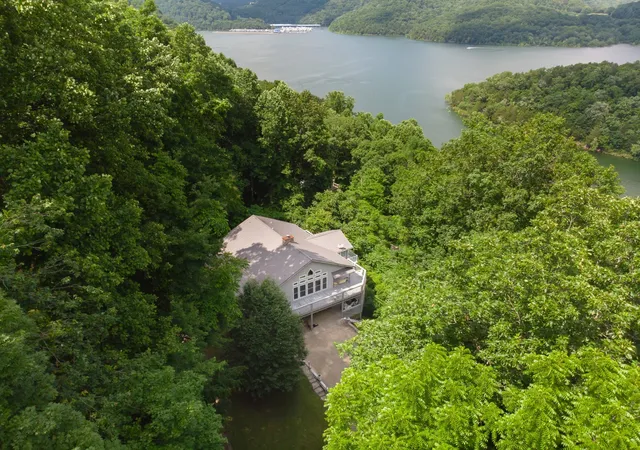 1st image of 1038 Lakeside Dr, Smithville, TN 37166 | MLS# 3302243