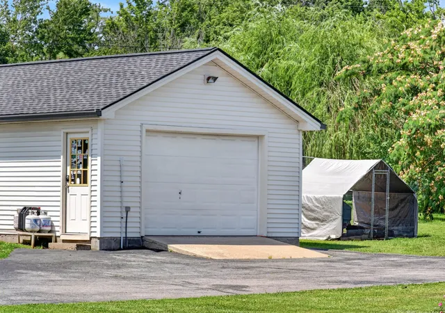 3rd image of 117 Kay Cir, Lafayette, TN 37083 | MLS# 3278626