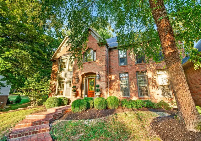 Photo 2 of Single family home for sale at 837 River Run, Clarksville, TN 37043 | MLS# 3597608 | Listing updated on 2026-09-22