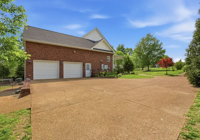 3rd image of 1013 Cabriolet Ct, Gallatin, TN 37066 | MLS# 3276624