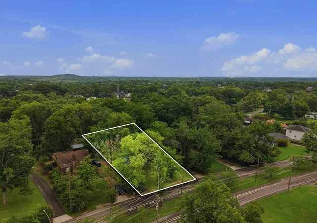 Photo 1 of Land for sale at 1521 Riverside Dr, Nashville, TN 37206 | MLS# 3314753 | Listing updated on 2026-08-20
