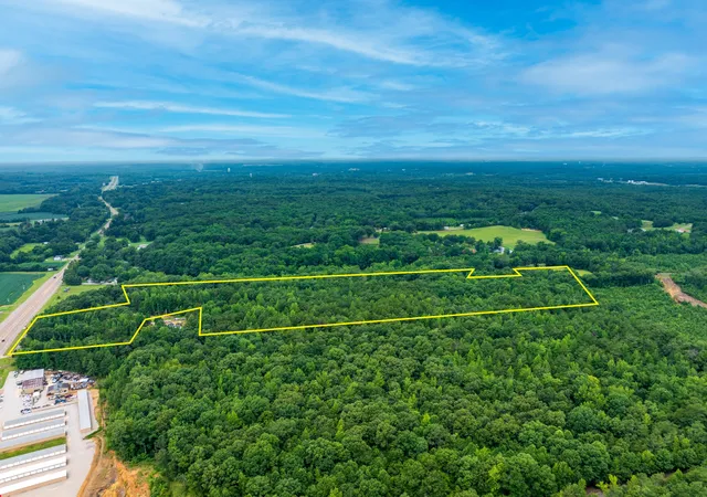 3rd image of 0 Hwy 64 E, Selmer, TN 38375 | MLS# 3285785