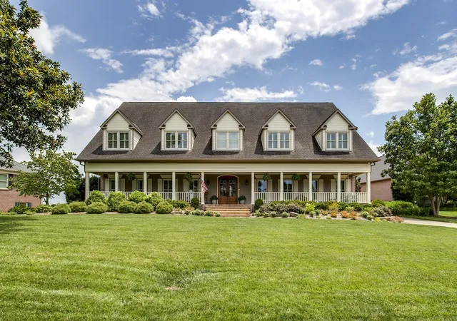 1st image of 5500 Heathrow Dr, Knoxville, TN 37919 | MLS# 3276676