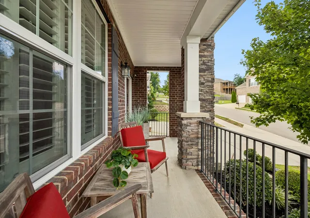 Photo 4 of Single family home for sale at 1512 Davidge Dr, Nashville, TN 37221 | MLS# 3283777 | Listing updated on 2026-08-20