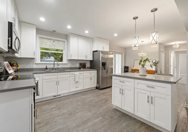 2nd image of 131 Rebecca Dr, Hendersonville, TN 37075 | MLS# 3305721