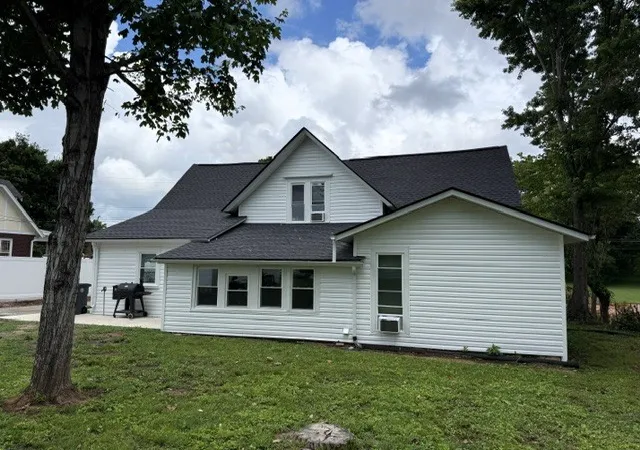 2nd image of 203 Donnell St, Mc Minnville, TN 37110 | MLS# 3277699