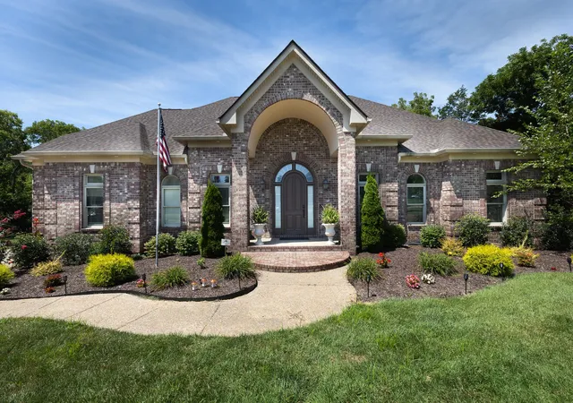 Photo 1 of Single family home for sale at 118 Beth Ct, Gallatin, TN 37066 | MLS# 3280892 | Listing updated on 2026-10-05