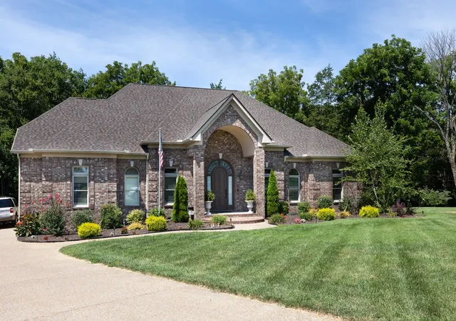 Photo 2 of Single family home for sale at 118 Beth Ct, Gallatin, TN 37066 | MLS# 3280892 | Listing updated on 2026-10-05