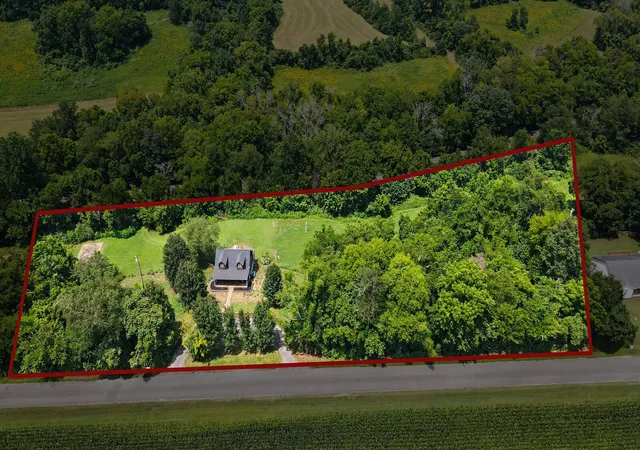 26th image of 2188 Hicks Ln, Columbia, TN 38401 | MLS# 3309420