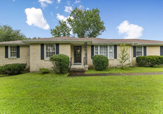 2nd image of 3005 Sheddan Dr, Columbia, TN 38401 | MLS# 3287576