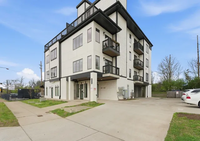2nd image of 3303 Gallatin Pike #402, Nashville, TN 37216 | MLS# 3276757