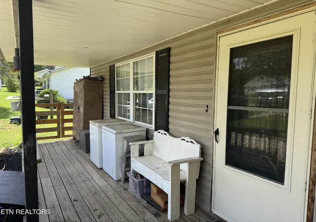 Photo 3 of Single family home for sale at 51 Rhododendron Cir, Crossville, TN 38555 | MLS# 3276755 | Listing updated on 2026-09-01