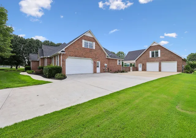 1st image of 536 Big Oak Dr, Manchester, TN 37355 | MLS# 3277212