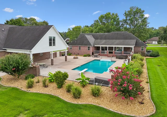 2nd image of 536 Big Oak Dr, Manchester, TN 37355 | MLS# 3277212