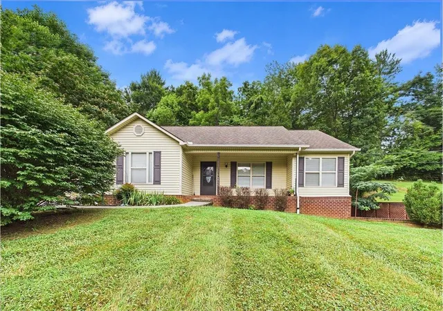 1st image of 2599 Kaley Dr, Talbott, TN 37877 | MLS# 3276767