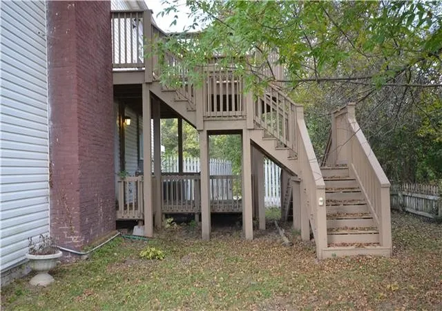 Photo 2 of Single family home for sale at 501 East St, Clarksville, TN 37042 | MLS# 3276786 | Listing updated on 2026-08-20