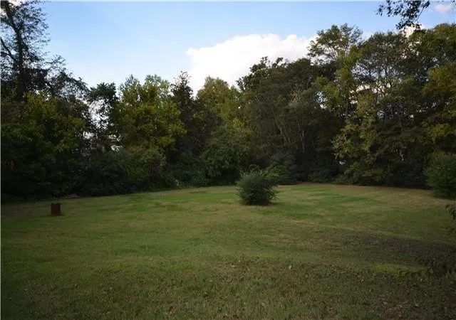 Photo 3 of Single family home for sale at 501 East St, Clarksville, TN 37042 | MLS# 3276786 | Listing updated on 2026-08-20