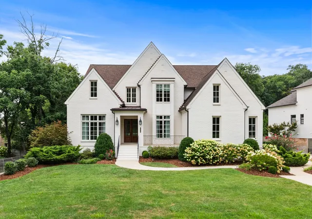 1st image of 4514 Shys Hill Rd, Nashville, TN 37215 | MLS# 3516267