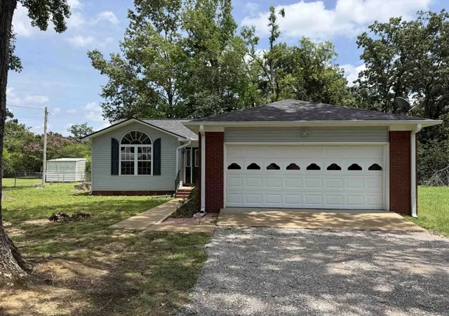 Homes for sale in Savannah, TN | 155 Willow St, Savannah, TN 38372 | MLS# 3277206