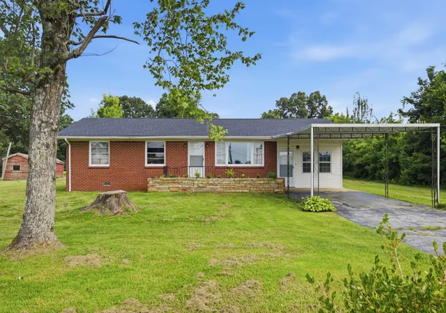 2nd image of 1133 Summertown Hwy, Hohenwald, TN 38462 | MLS# 3316011